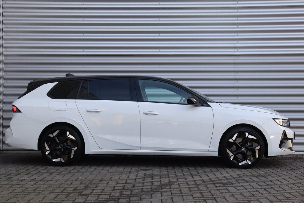 Opel Astra SPORTS TOURER 1.6 PLUG IN HYBRID 225PK GSE, Auto's, Opel, 12 maanden, Gebruikt, 4 cilinders, Alcantara