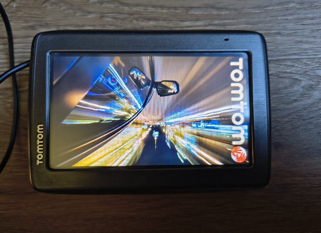 tom tom 4EQ41 Z1230 navigatiesysteem, Auto diversen, Autonavigatie, Ophalen, Gebruikt