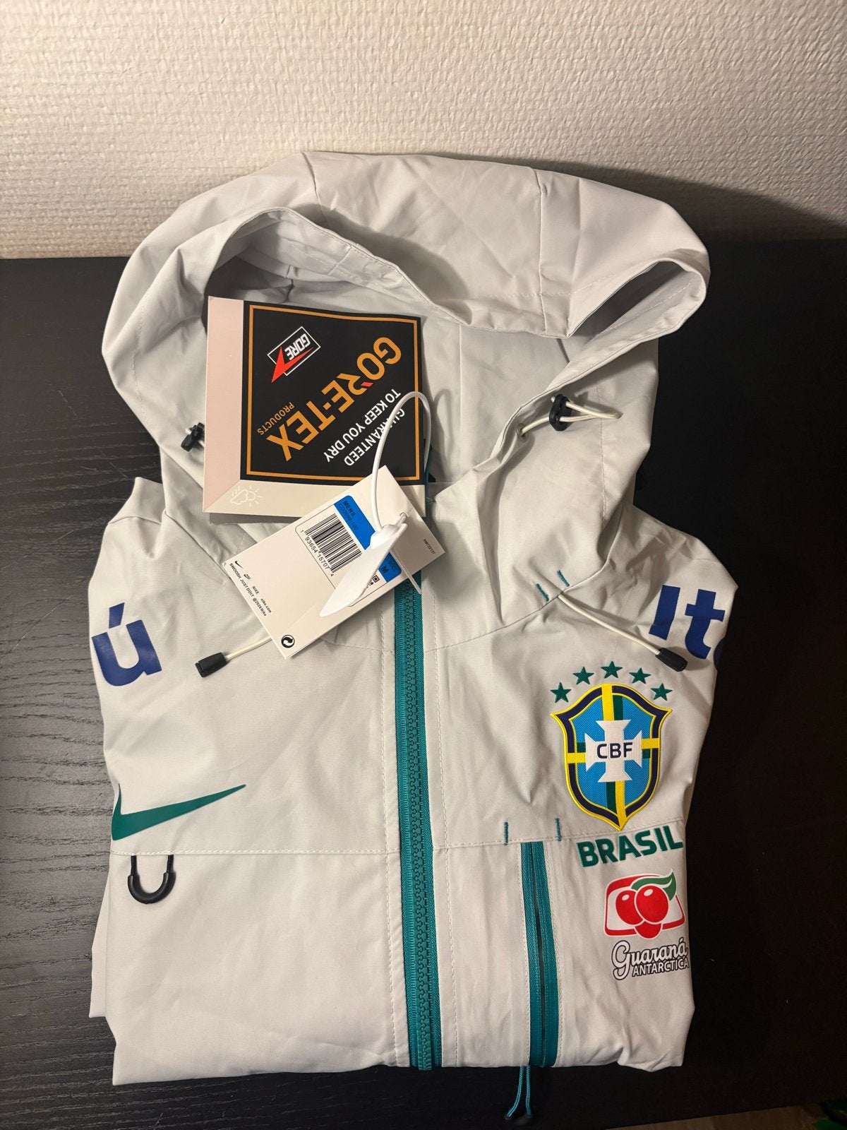 Nike Brazil Gore-Tex Jacket/Windbreaker, Kleding | Heren, Ophalen of Verzenden, Nieuw, Maat 48/50 (M), Grijs