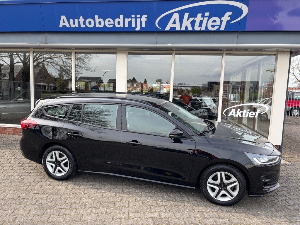 Ford FOCUS 1.0 Ecoboost Connected, 101 pk, Gebruikt, Euro 6, Met garantie (alle)