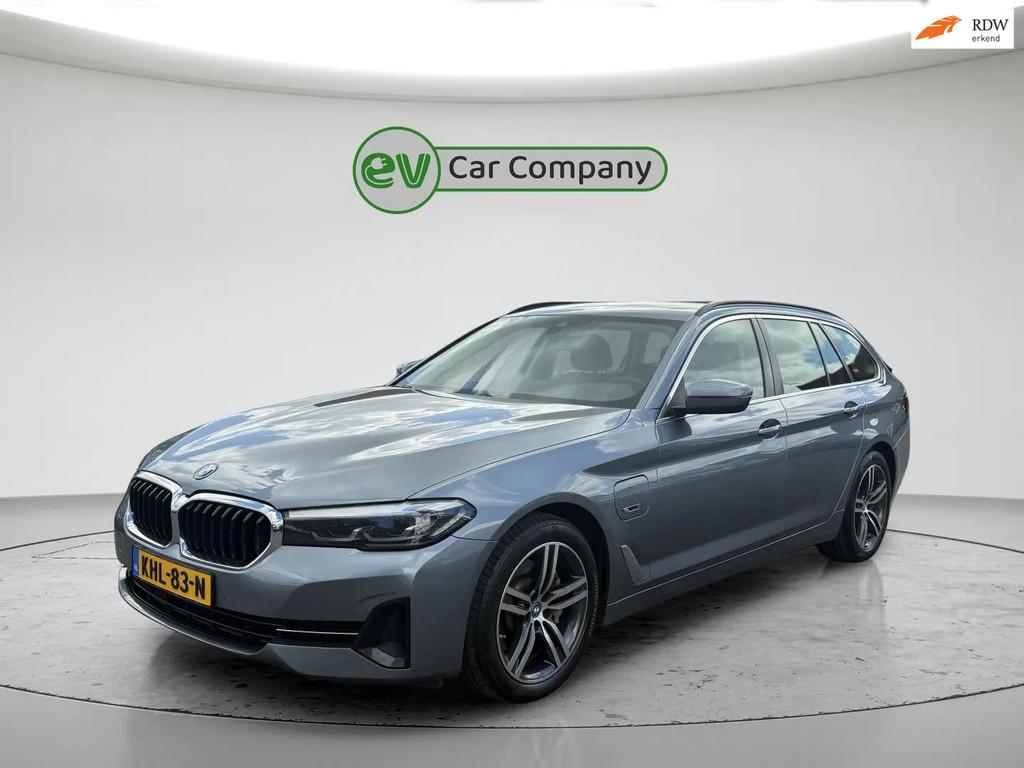 BMW 5-serie Touring 530e Business Edition Plus | Leder | Ele, Auto's, BMW, Bedrijf, Te koop, 5-Serie, ABS, Achteruitrijcamera