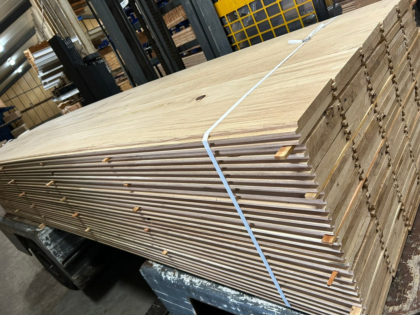 Eiken KD shiplap 20x180wb visbek dakbeschot halfhout rustiek, Ophalen, Nieuw, 250 cm of meer, Planken