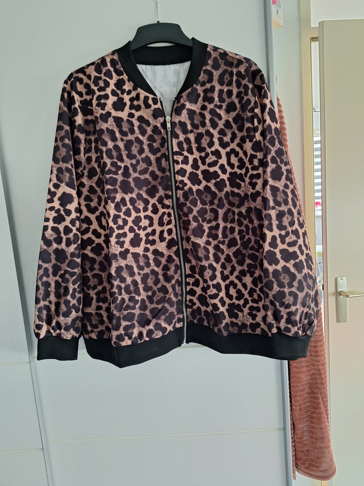 TIJGER PRINT JASJE, Ophalen, Nieuw, Maat 46/48 (XL) of groter, Bruin
