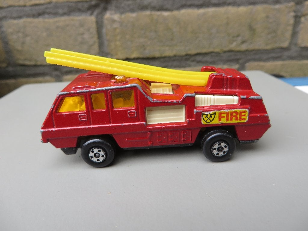 Matchbox Superfast No 22 Blaze Buster, Ophalen of Verzenden, Gebruikt, Auto