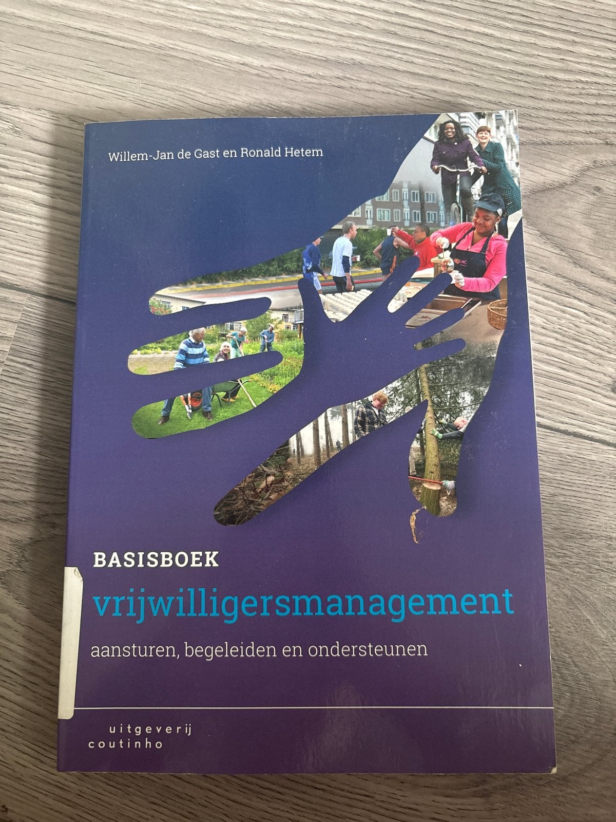 Basisboek Vrijwilligersmanagement - Zo goed als nieuw, Boeken, Ophalen of Verzenden, Zo goed als nieuw, HBO