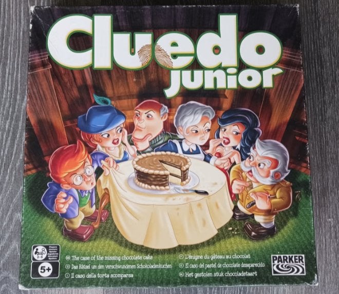 Cluedo Junior spel : Het gestolen stuk chocoladetaart, Ophalen of Verzenden, Gebruikt, Parker