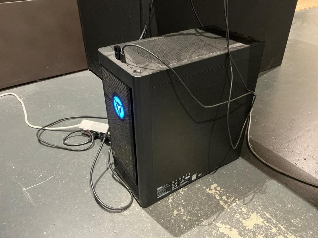 Lenovo Legion Gaming Desktop - Ryzen 5 5600G, RTX 3060 Ti, Ophalen, Gebruikt, Gaming, SSD