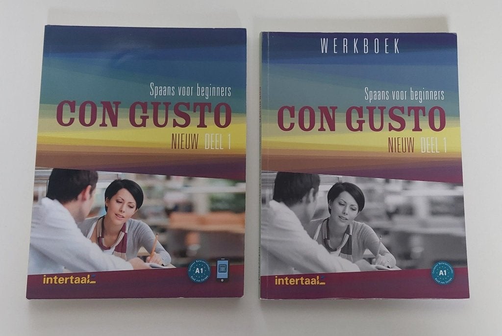 CON GUSTO NIEUW DEEL 1 (A1) - SPAANS Intertaal, Ophalen of Verzenden, Zo goed als nieuw, Intertaal