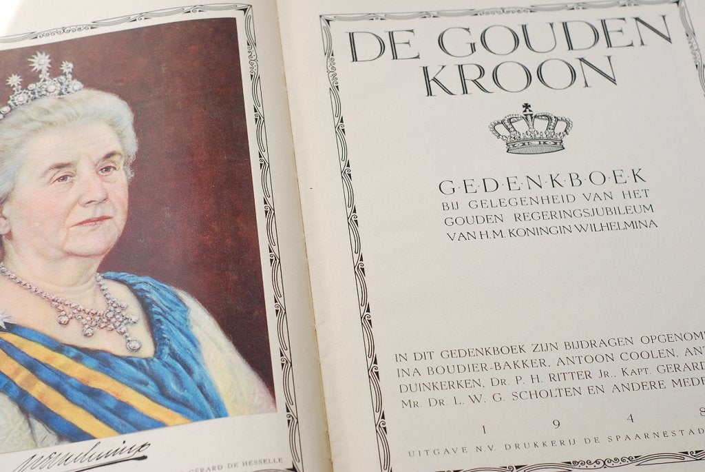 De Gouden Kroon - Antiek gedenkboek Koningin Wilhelmina 1948, Verzamelen, Koninklijk Huis en Royalty, Verzenden, Onbekend, Zo goed als nieuw