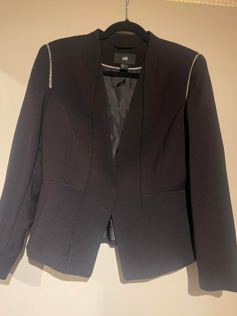 H&M  zwart colbert  met zilveren details maat 44, Zwart, Maat 42/44 (L), Ophalen of Verzenden, Zo goed als nieuw