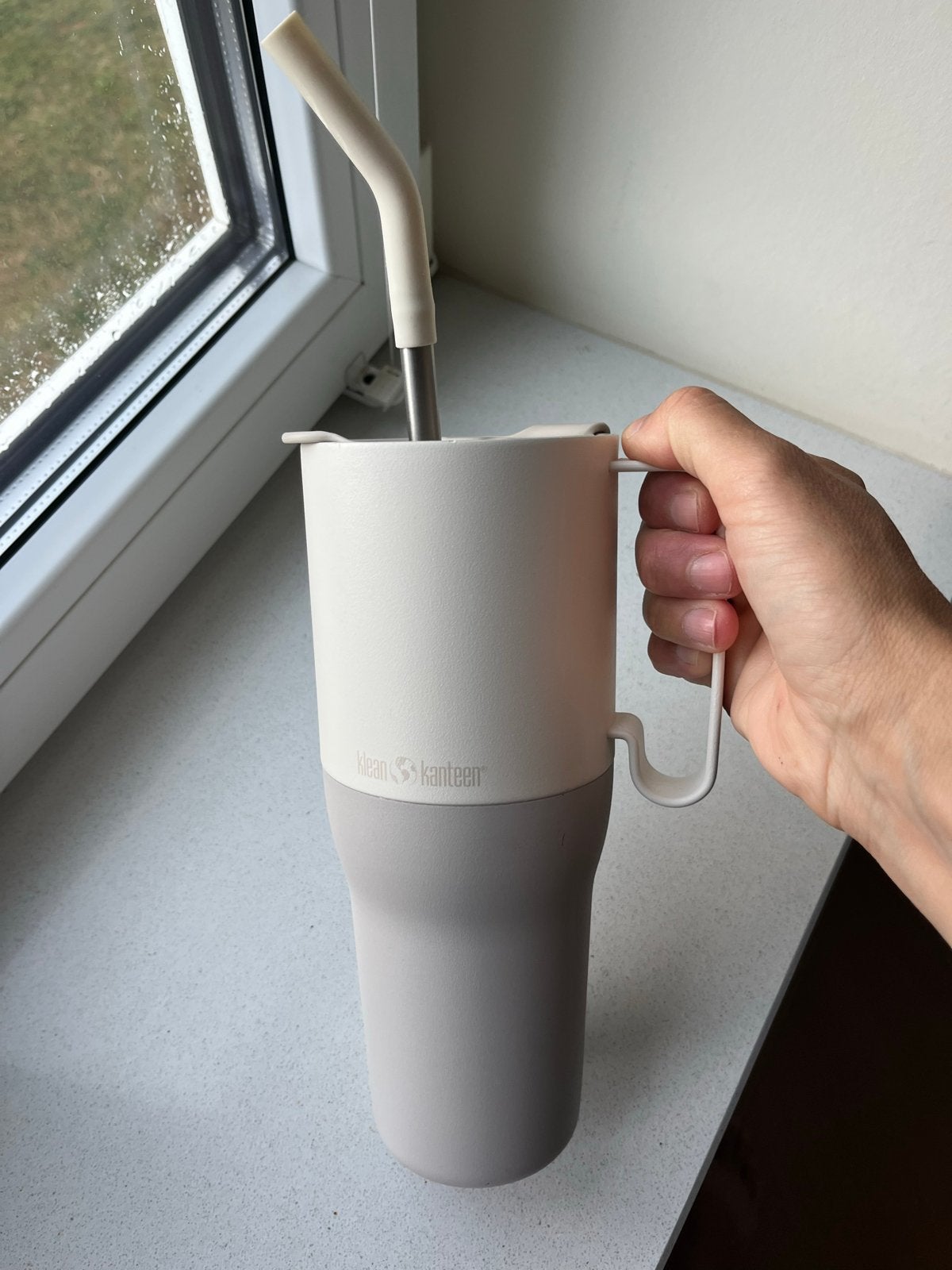 Klean Kanteen geïsoleerde beker met rietje en handvat, Verzenden, Metaal, Wit, Overige typen
