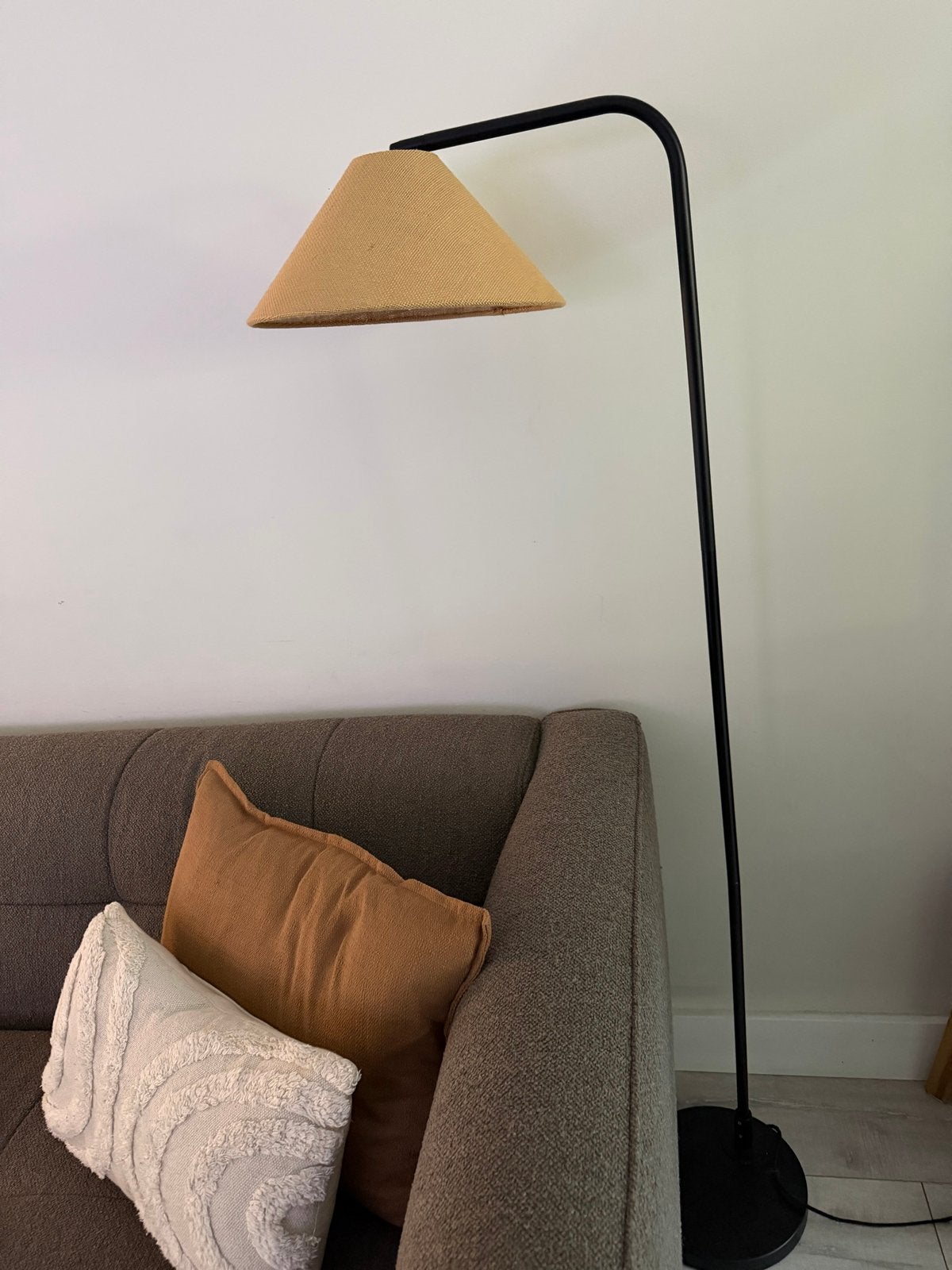 Zara stijl vloerlamp in Japandi stijl, Zo goed als nieuw, Metaal, 150 tot 200 cm, E27 (groot)