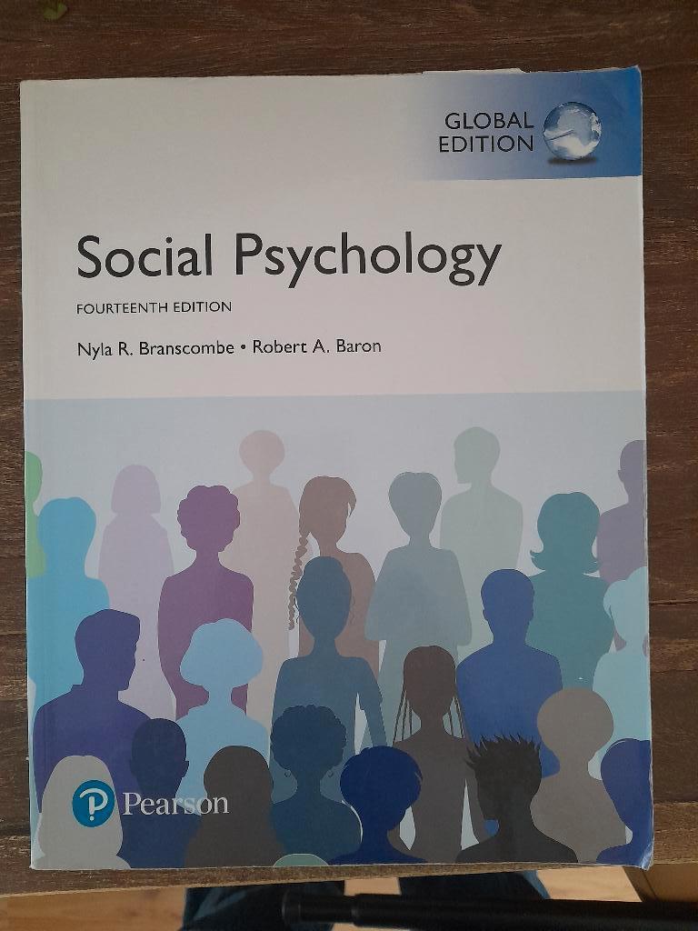 Social Psychology fourteenth edition van Pearson, Ophalen of Verzenden, Zo goed als nieuw, Overige niveaus, Overige vakken