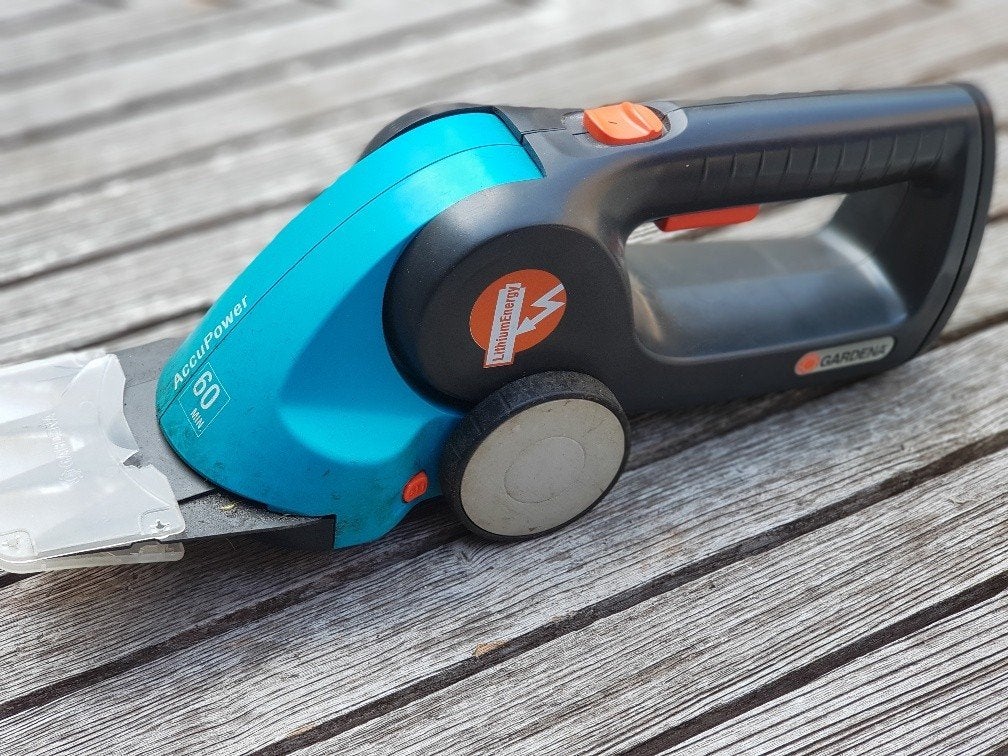 Gardena buxusschaar electrisch, Tuin en Terras, Ophalen, Gebruikt, Elektrisch, Gardena
