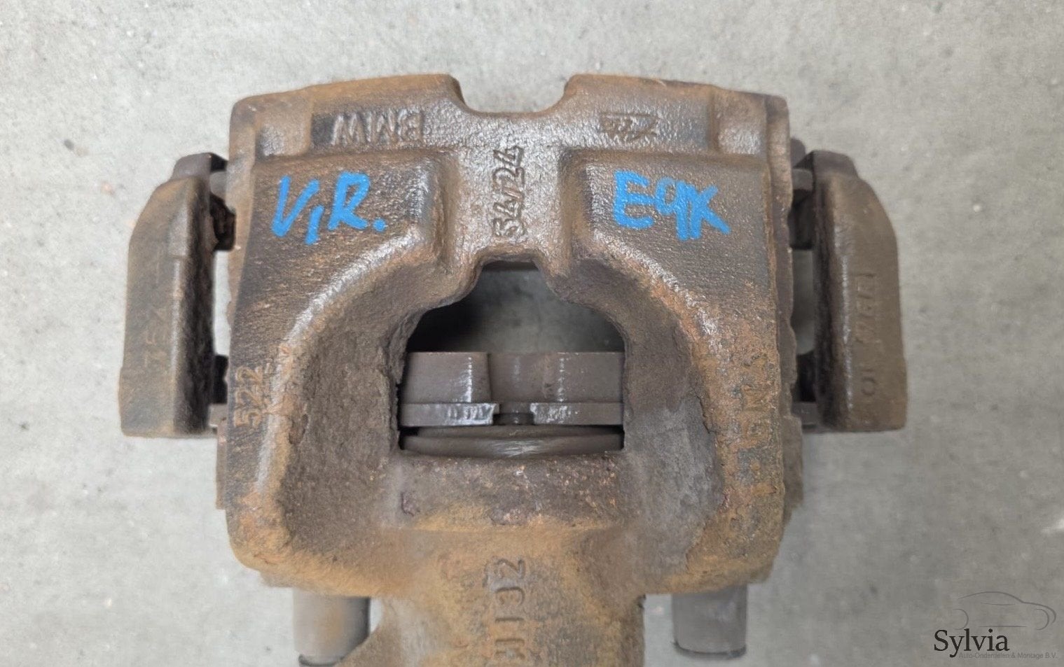 Remklauw remzadel rechts voorzijde 5424 BMW 1 / 3 serie E81, Gebruikt, -, -, Ophalen of Verzenden