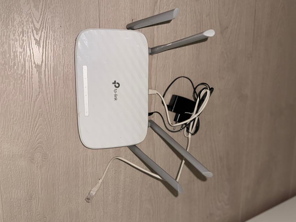 TP LINK ARCHER C50 router, Computers en Software, Routers en Modems, Ophalen, Zo goed als nieuw