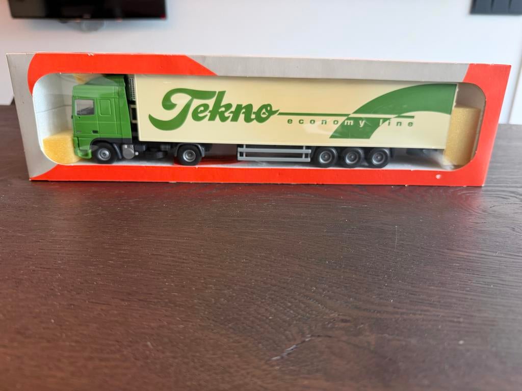Tekno DAF Miniatuur Vrachtwagen Economy Line, Ophalen, Zo goed als nieuw, Bus of Vrachtwagen, Tekno
