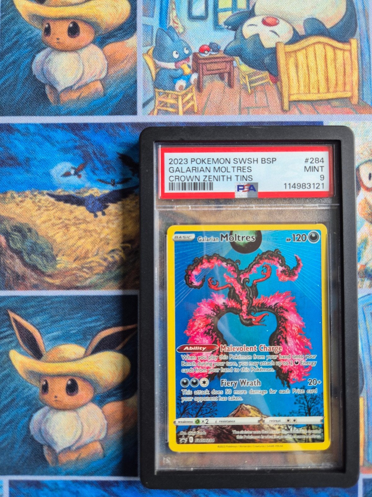 Galarian Moltres SWSH284 PSA 9 V - Crown Zenith, Hobby en Vrije tijd, Ophalen of Verzenden, Zo goed als nieuw