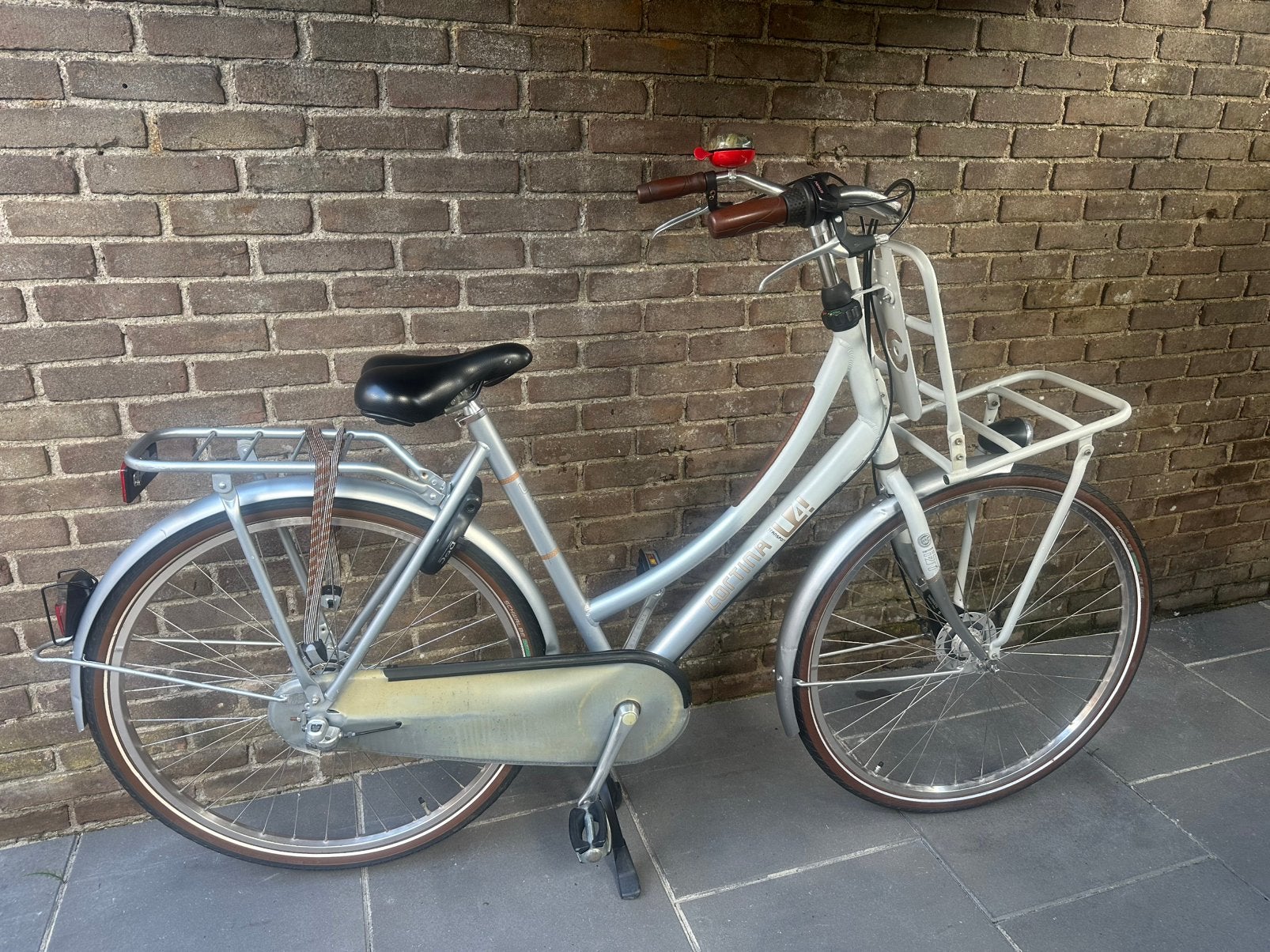Een nette Wit Grijs Cortina U4 Transport 28 inch damesfiets., Fietsen en Brommers, Fietsen | Dames | Damesfietsen, Gebruikt, Versnellingen