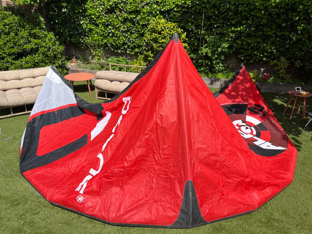 Ozone bar boards en kite, Gebruikt, Twintip, Ophalen of Verzenden, Kite