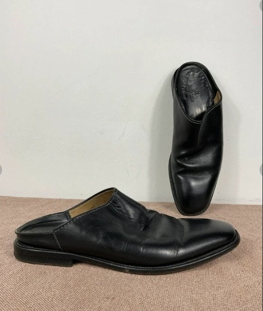 Very rare & exclusive John Lobb leather mules | size 44, Slippers, Zwart, Ophalen of Verzenden, Zo goed als nieuw