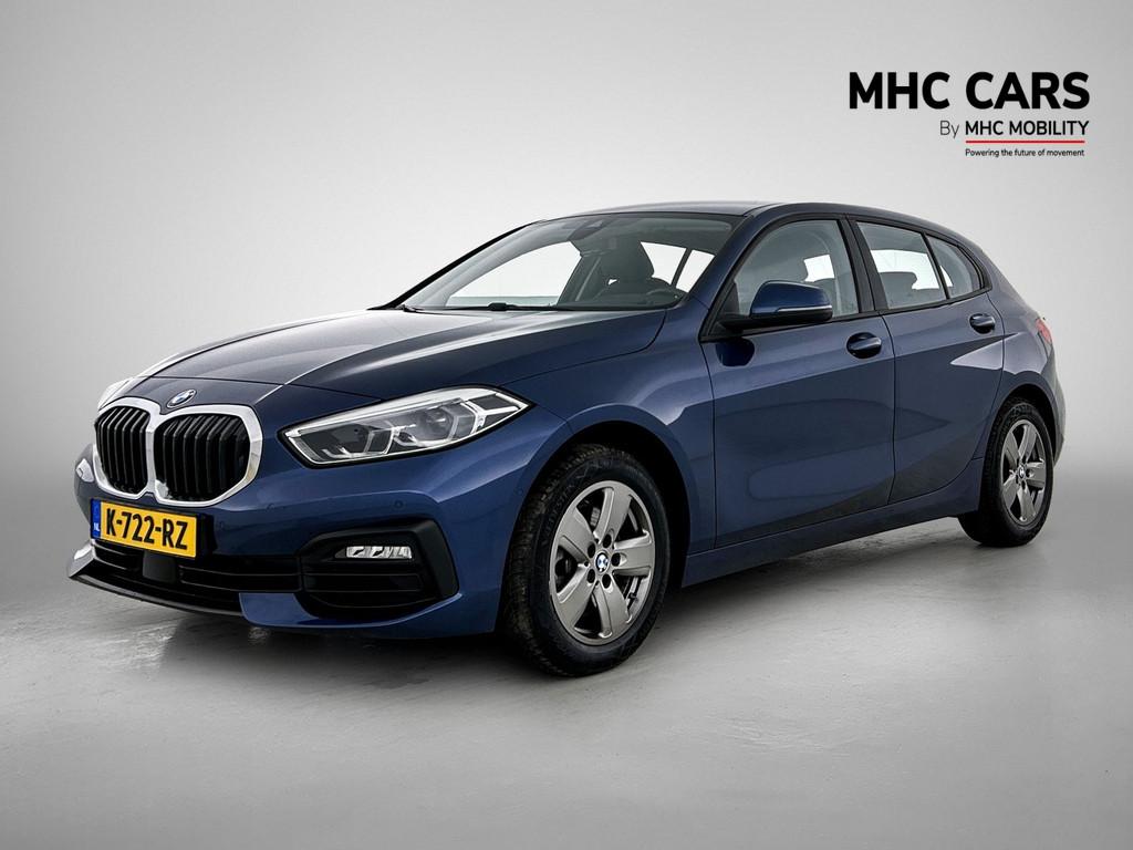 BMW 1-serie 118i Executive Edition | Sportstoelen | Park ass, Auto's, BMW, 136 pk, Gebruikt, Blauw, Leder en Stof