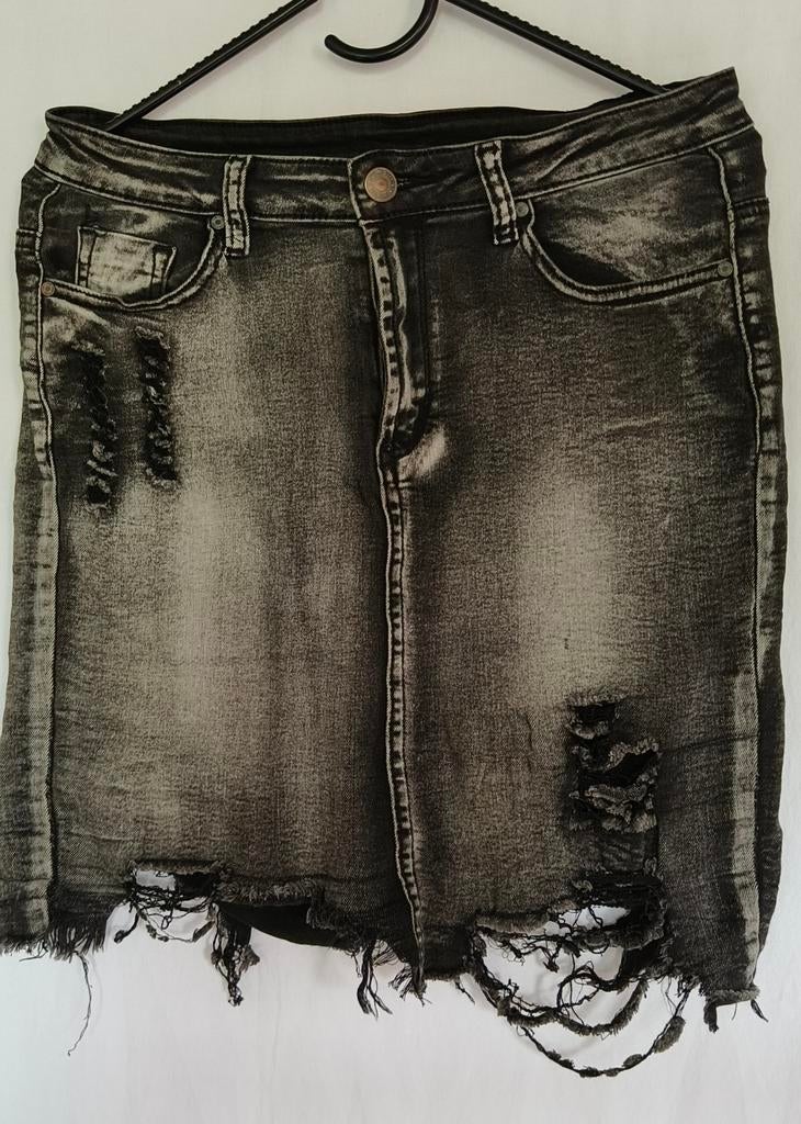 Stoere zwarte spijkerrok van Girl Vivi denim, Kleding | Dames, Zwart, Maat 42/44 (L), Ophalen of Verzenden, Zo goed als nieuw