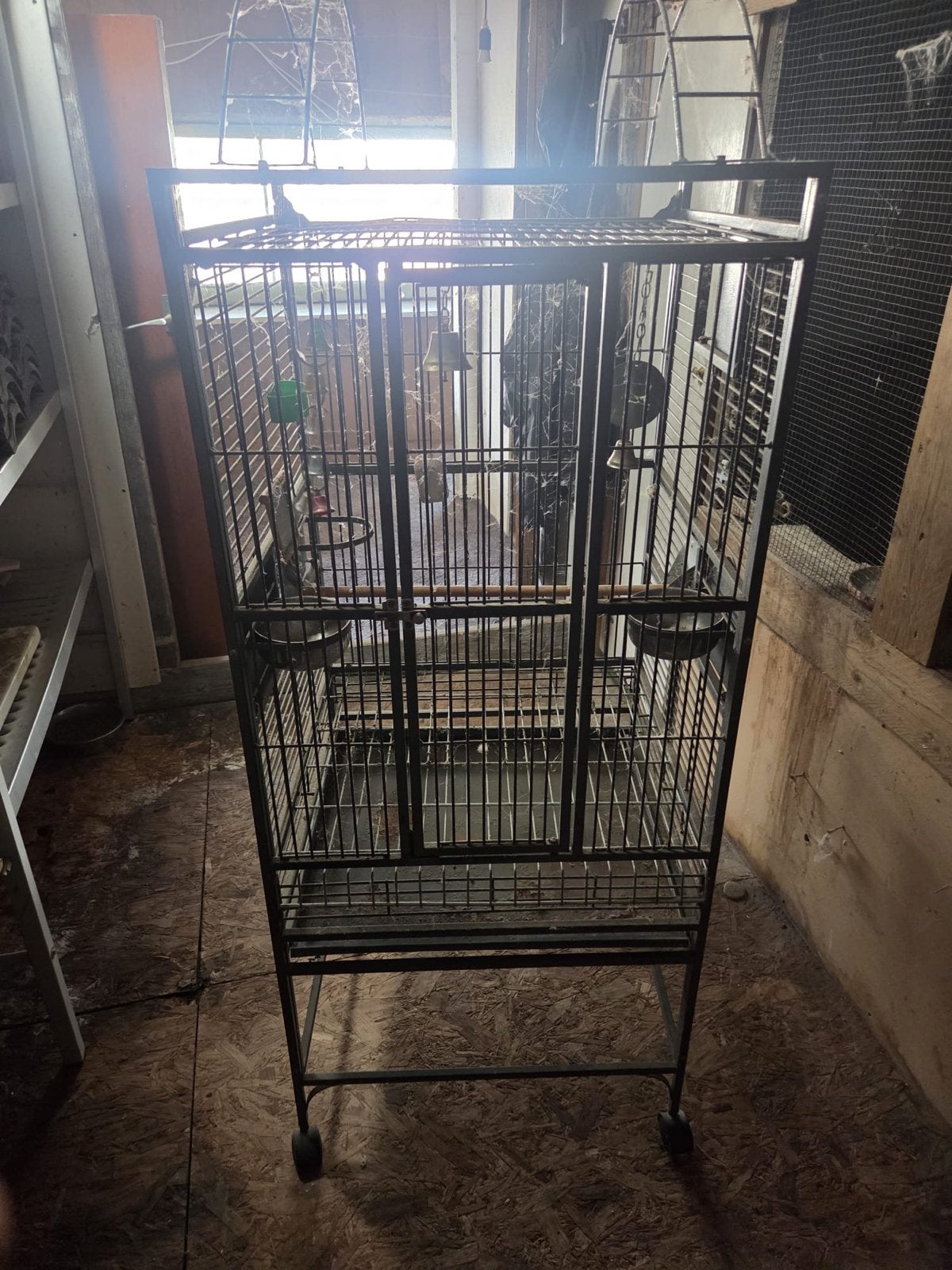 Vogel kooi op wielen, Ophalen, Nieuw, Metaal, Vogelkooi