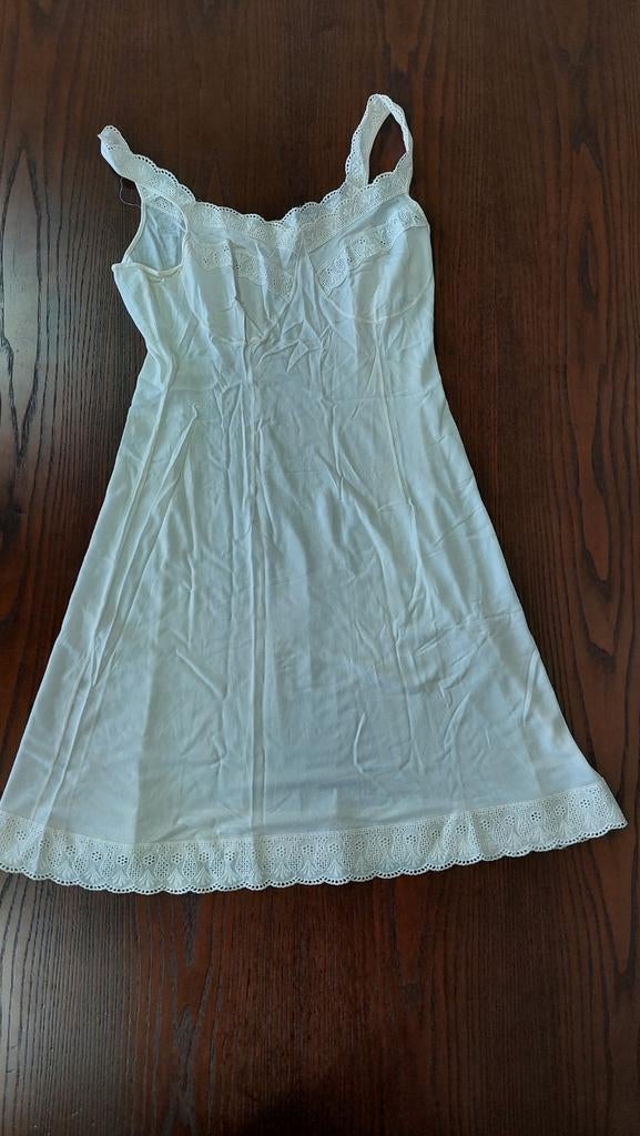 Lingerie, onderjurk, BonGiorno Bemberg Cupra made in Holland, Ophalen of Verzenden, Zo goed als nieuw, Maat 42/44 (L)