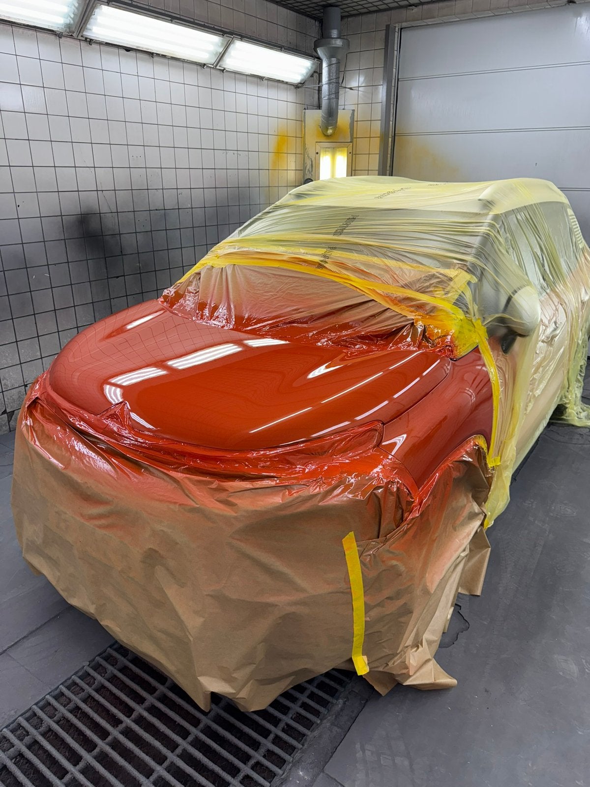 Auto spuiter aangeboden / Auto laten spuiten / Schade herste, Blikschade