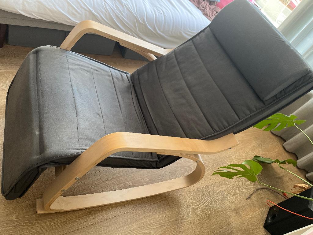 Schommelstoel - rocking chair, Huis en Inrichting, Gebruikt, Ophalen of Verzenden, Hout, Eén