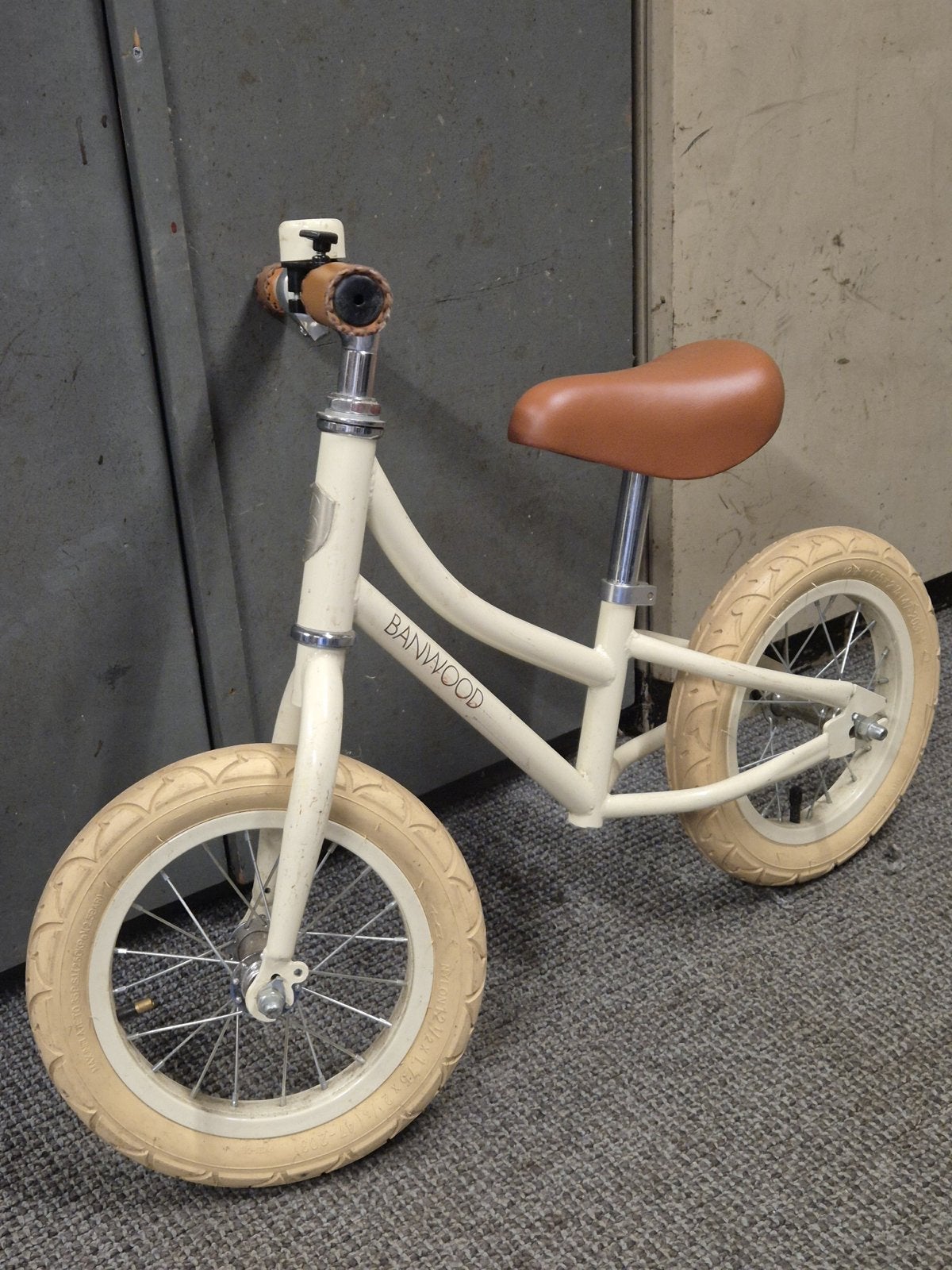 Banwood loopfiets - Crème met bruin zadel, Ophalen, Gebruikt, Loopfiets