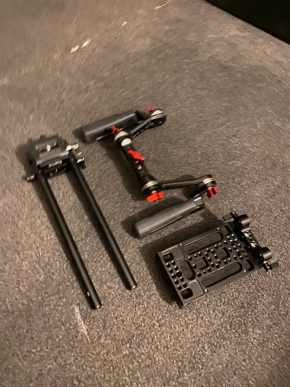 Smallrig Shoulder Rig Compleet - Zo goed als nieuw, SmallRig, Camera rig/cage, Ophalen of Verzenden, Gebruikt