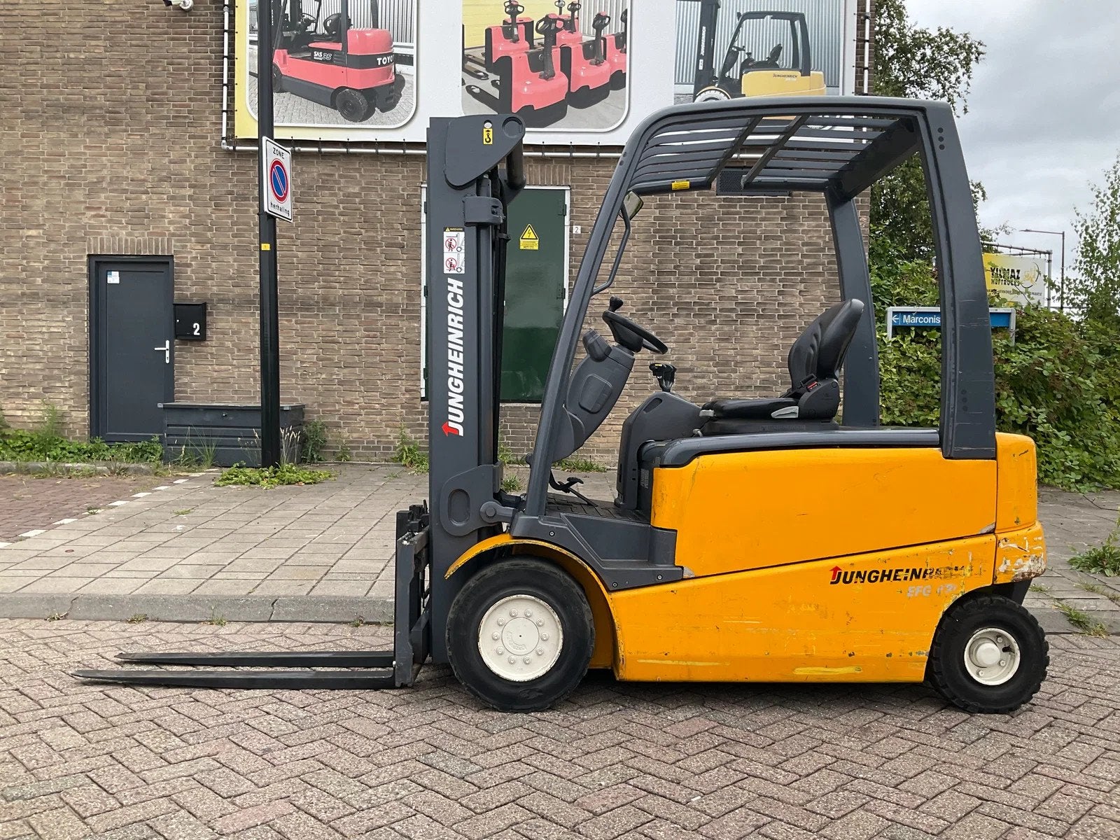 Jungheinrich EFG430 3000KG 4.70METER HEFTRUCK (bj 2006), 3000 tot 4000 kg, Jungheinrich, Heftruck, Marconistraat 2
3133KL  Vlaardingen, NL