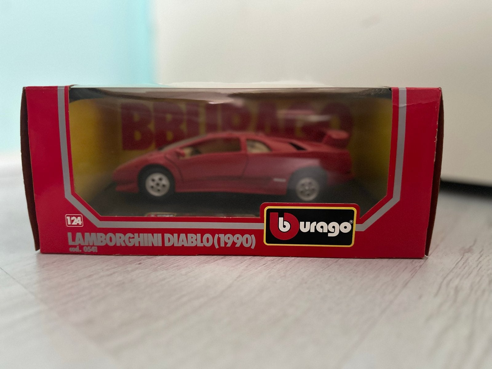 Burago Lamborghini Diablo (1990) 1:24, Ophalen of Verzenden, Zo goed als nieuw, Auto, Bburago