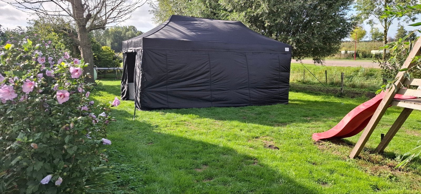 Party pakket 6 van 203,50 naar 158,-



1x partytent van 3 b, Ophalen of Verzenden
