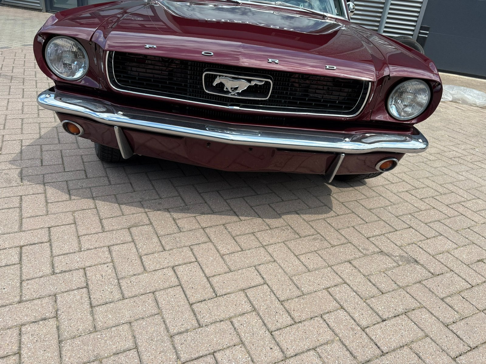 Ford Mustang 1966 v8 289 Coupe Burgundy, foto 5