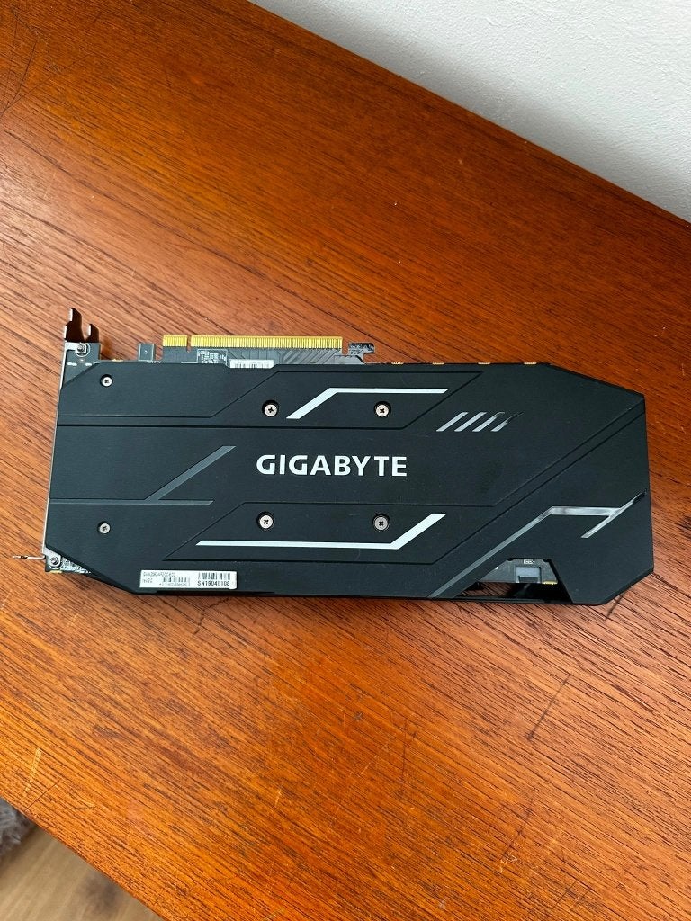 Gigabyte GeForce RTX 2060 OC (rev. 2.0), Computers en Software, Ophalen, PCI-Express 3, GDDR6, Zo goed als nieuw