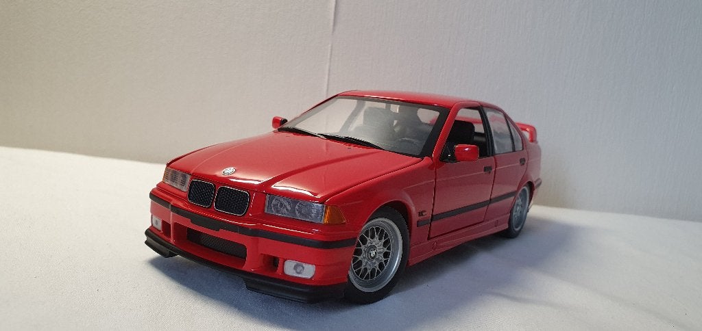 UT models BMW e36 318 is, Ophalen of Verzenden, Zo goed als nieuw, Auto, UT Models