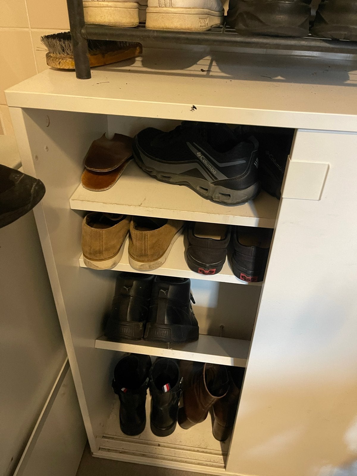 Schoenenrek met diverse schoenen, Ophalen, Gebruikt, Wel oud