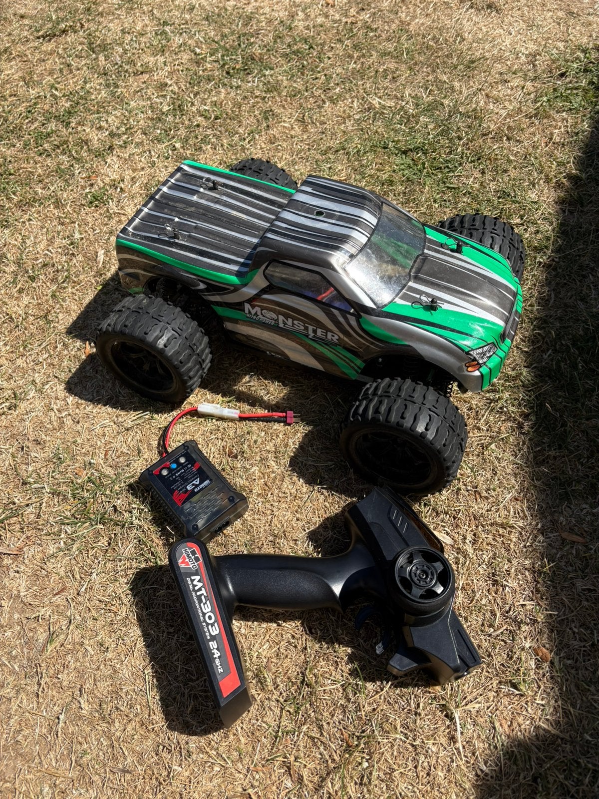 Himoto mt-303 1:10 rc auto  (motor defect), Elektro, Gebruikt, Verzenden, Auto offroad