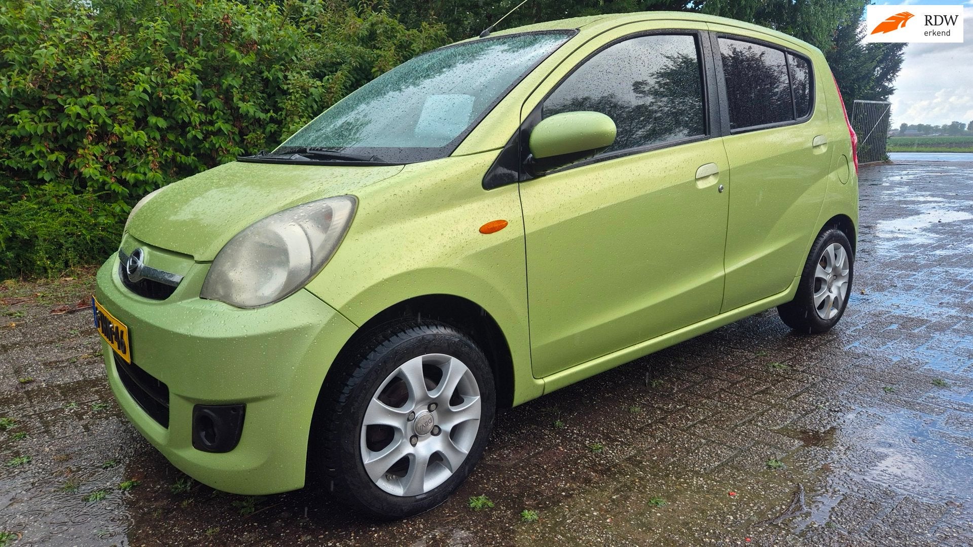 Daihatsu Cuore 1.0 Premium 5 DEURS NIEUWE APK, Voorwielaandrijving, Metallic lak, 18 €/maand, 4 stoelen
