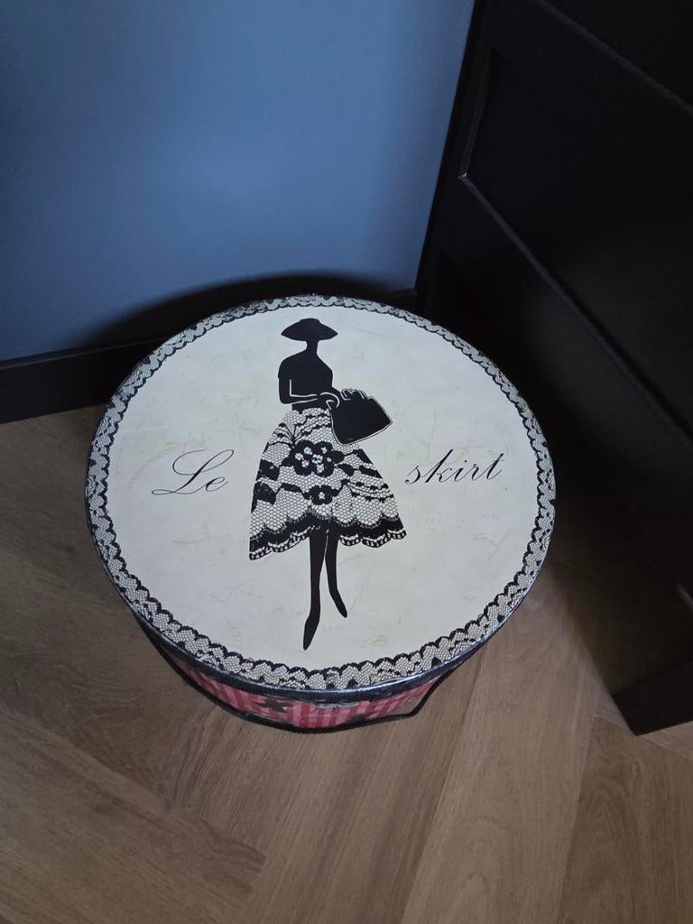Hoedendoos, Huis en Inrichting, Overige materialen, Minder dan 50 cm, Gebruikt, Minder dan 50 cm