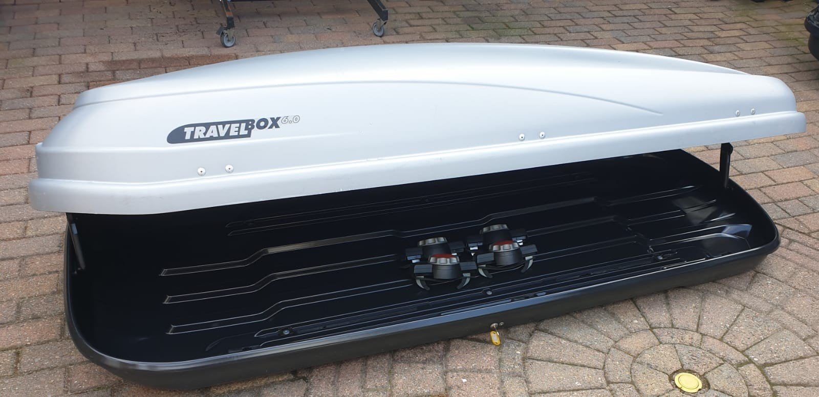 ALLERGROOTSTE Hapro Travelbox 6.0 MF XXL dakkoffer skibox, Auto diversen, Ophalen of Verzenden, Zo goed als nieuw