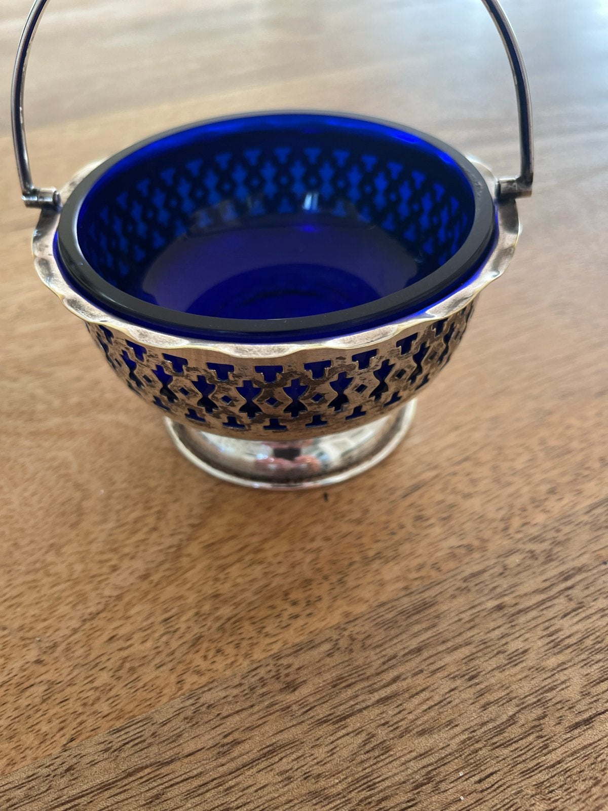 Zilveren schaaltje met kobaltblauw glas, Antiek en Kunst, Ophalen of Verzenden, Zilver