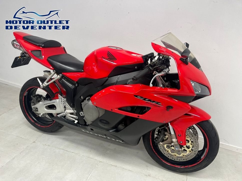 Mooie HONDA CBR 1000 RR FIREBLADE CBR1000RR  (bj 2004), HONDA, 4 cilinders, Motorrijbewijs A, Bedrijf