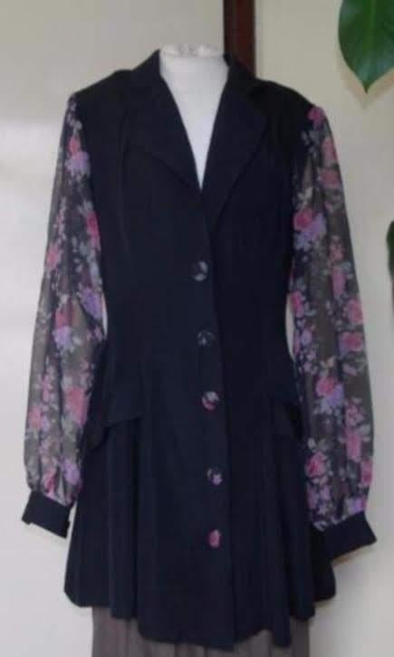 gave Blouse/Jasje,mt. S,merk: Contempo USA, ., Zwart, Ophalen of Verzenden, Zo goed als nieuw