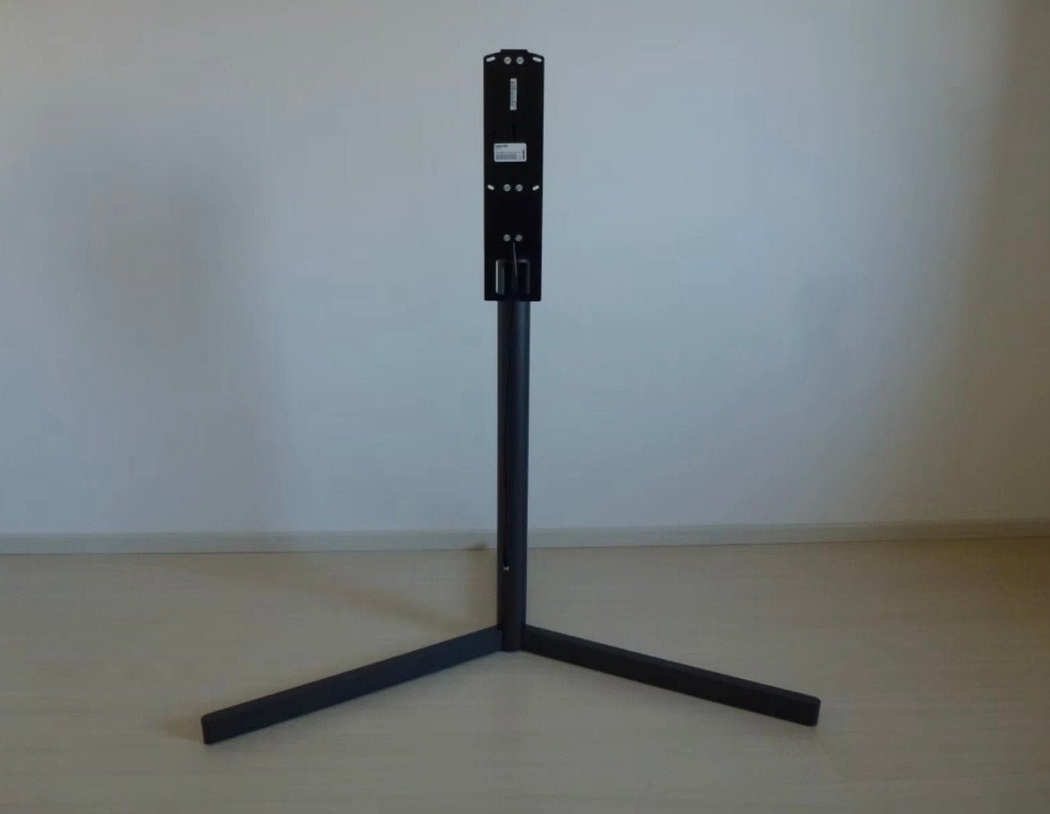 Loewe Bild 7.65/7.55 gemotoriseerde floorstand, Ophalen of Verzenden, Zo goed als nieuw