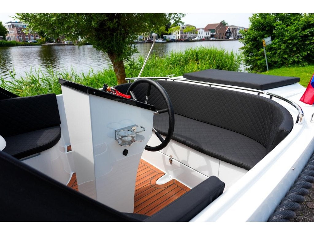 Admiral 570 | Moderne, snelle tender sloep, Niet ingevuld, Admiral, Overige typen, Niet ingevuld