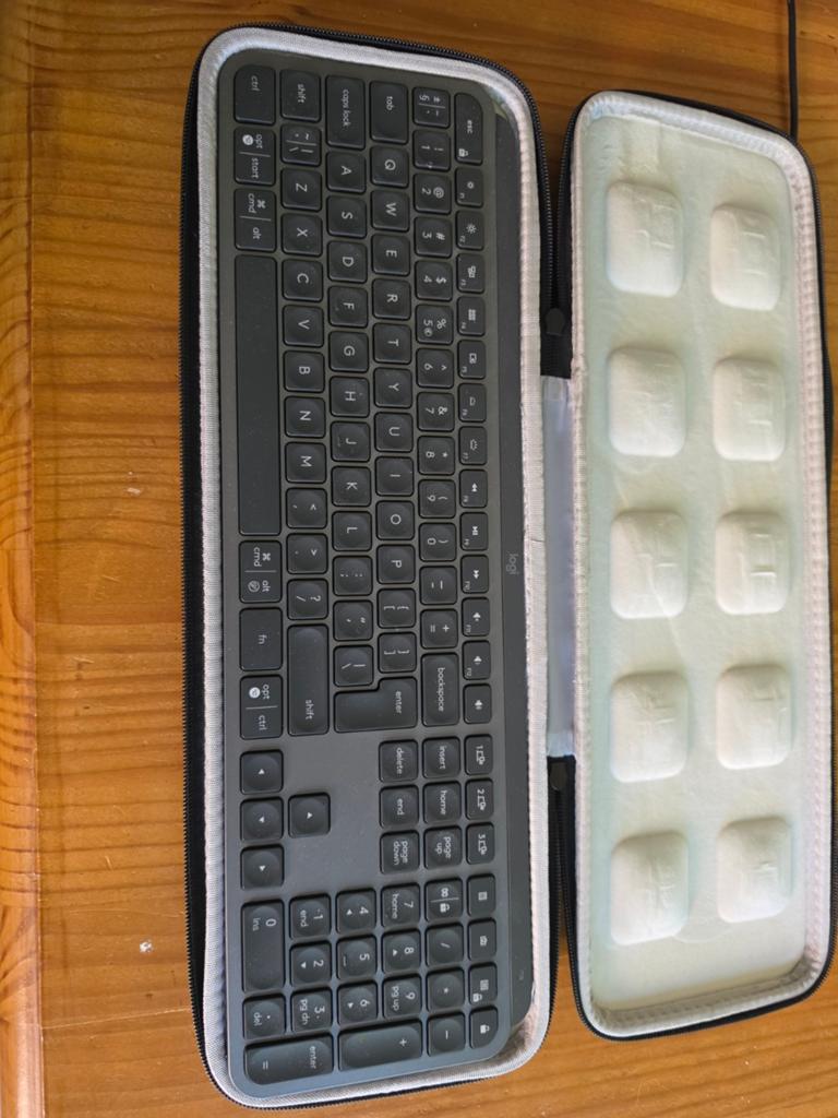 Logitech MX Keys  draadloosToetsenbord, Computers en Software, Toetsenborden, Multimediatoetsen, Logitech, Ophalen of Verzenden